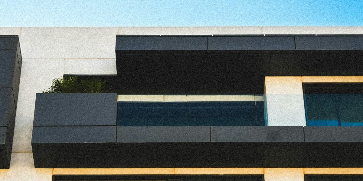This guide explains how to buy ultra‑luxury real estate in Dubai in 2026, focusing on where to find the best properties, how to keep acquisitions private, and w...