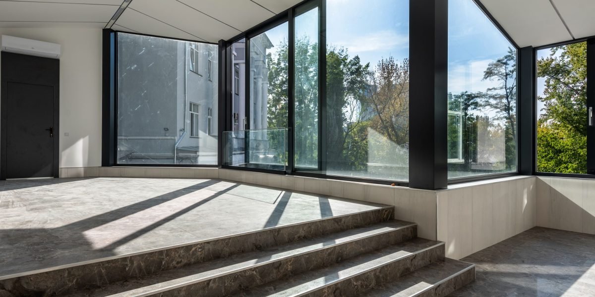 This guide explains why South Carolina is an attractive market for luxury buyers and international investors in 2026, combining strong price growth, lifestyle v...