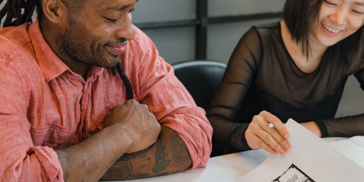 A dedicated team collaborates to guide discerning buyers through complex real estate transactions.