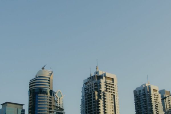 This guide explains how to navigate Dubai's ultra-luxury property market by combining the legal protections of the Dubai Land Department (often called the Dubai...