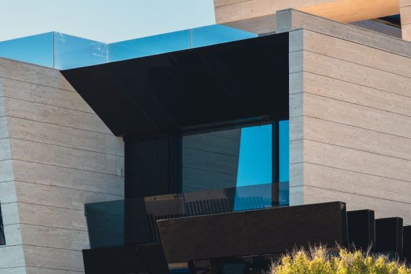 This article explains why US luxury real estate is a priority for high‑net‑worth buyers in 2026 and why Montana has become a standout market. It covers the mark...