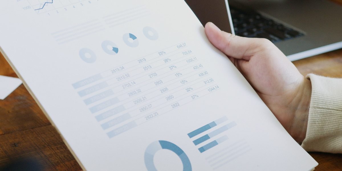 Experts collaborate to analyze pricing datasets and valuation tools for high-value luxury assets.